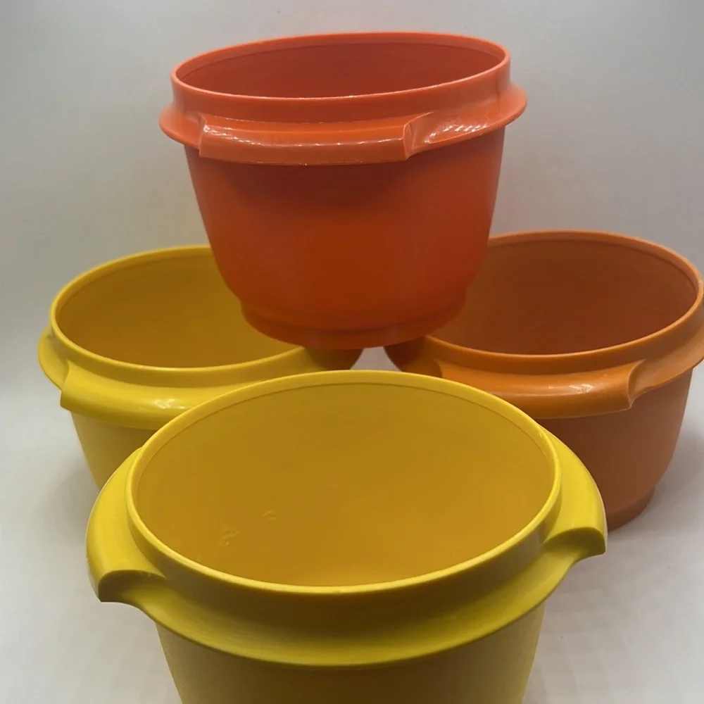 Tupperware Set of 4